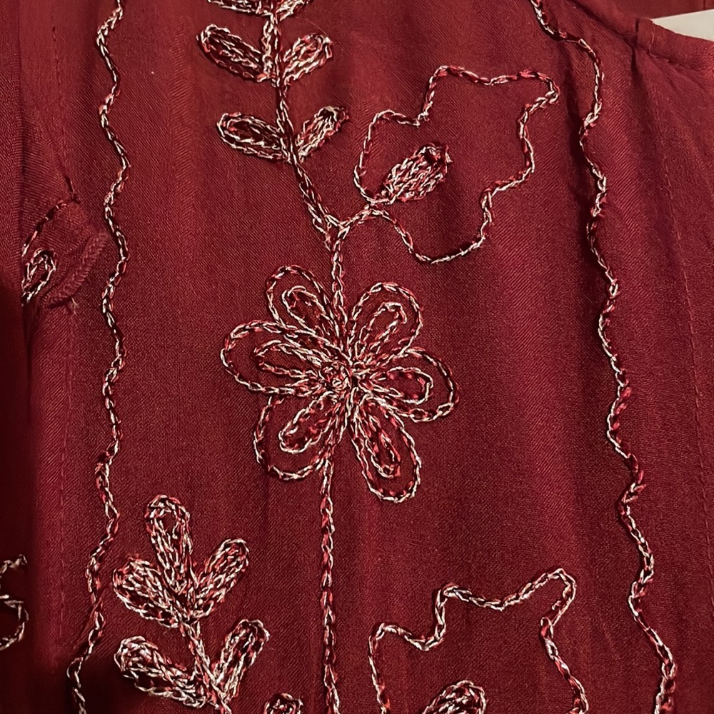 Beautiful Dress - Picture 3 of 8